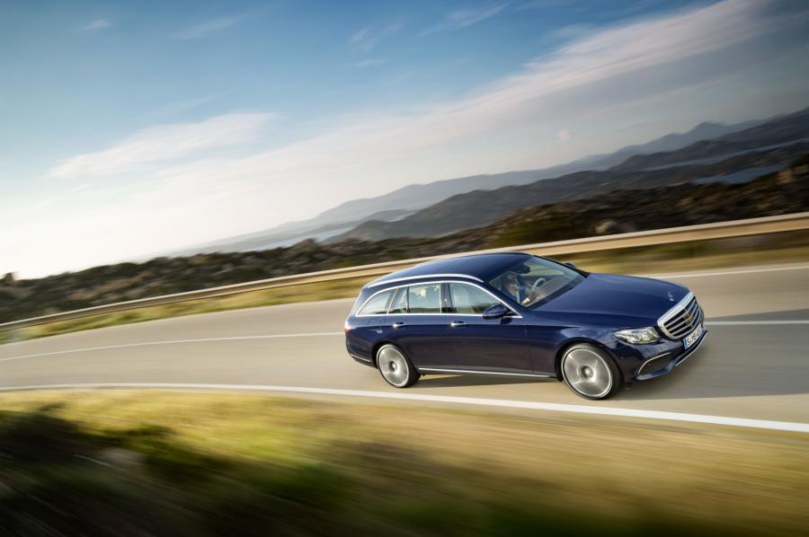  Mercedes-Benz E200 d Exclusive Line Estate 2016 года  (фото 12 из 31)
